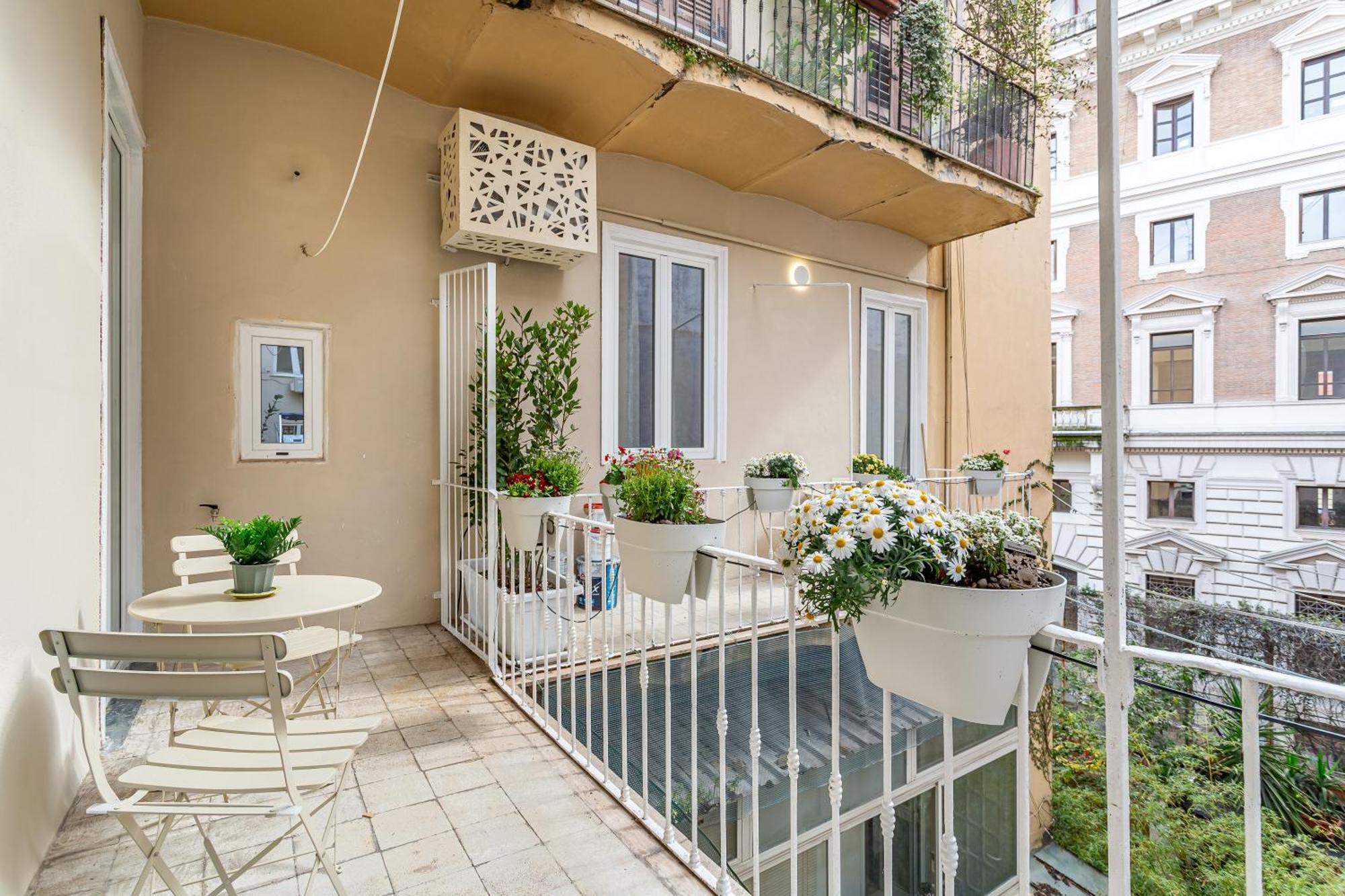 Iflat Stylish & Cozy In The Heart Of Monti Apartment